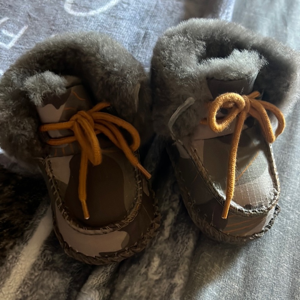 Camo uggs